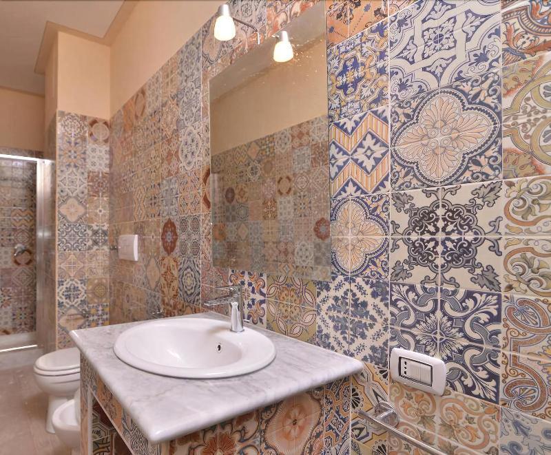 Alloggi Le Stanze Di Medea Palermo Bagian luar foto